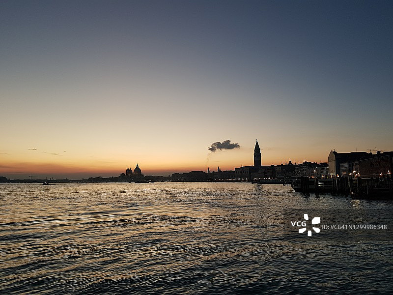 日落在威尼斯图片素材