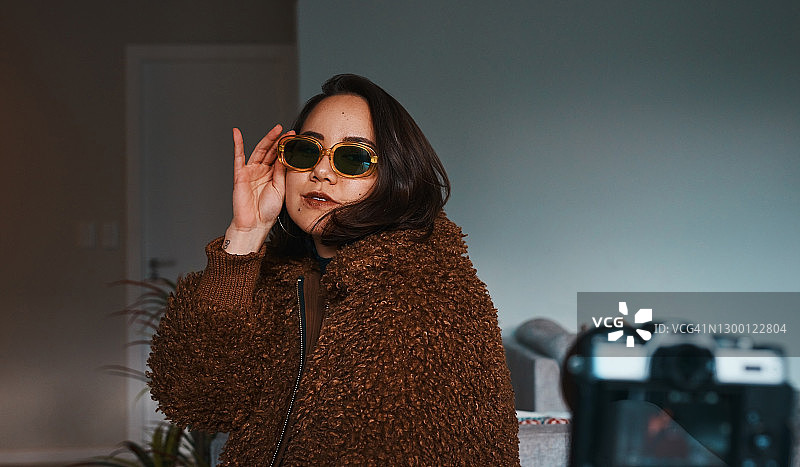 最好有人告诉记者我要来了图片素材