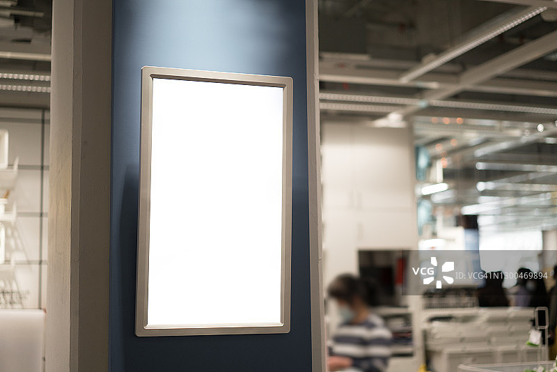 柱子上的室内banner图片素材