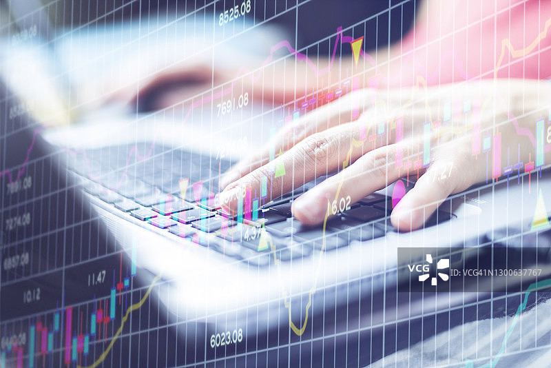 投资股票市场的女人图片素材