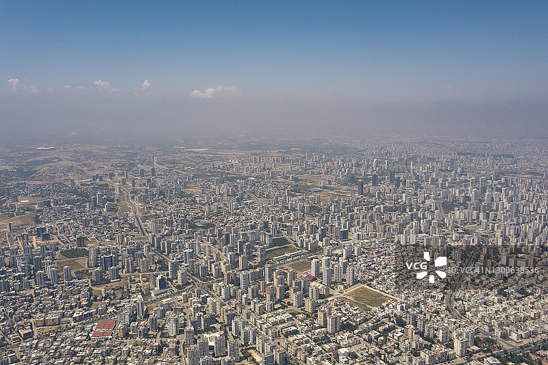 土耳其梅尔辛市鸟瞰图图片素材