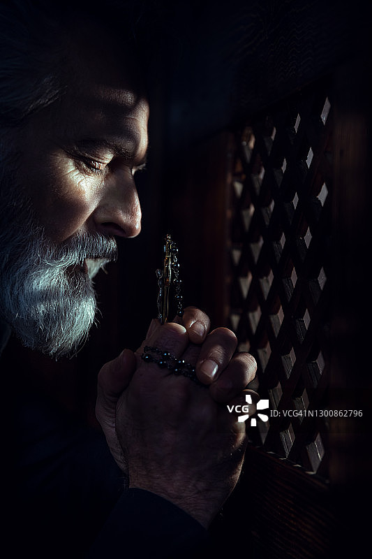 忏悔室图片素材