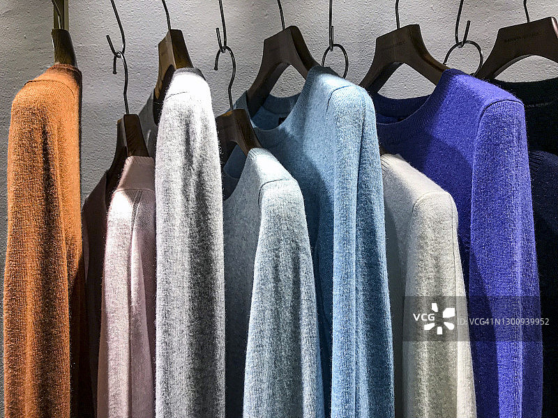 毛衣颜色变化图片素材