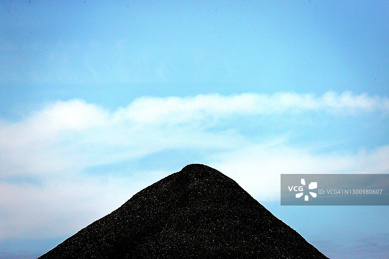 一堆煤图片素材