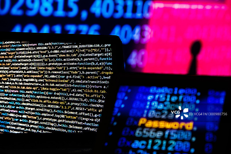 电脑屏幕上的数据和文本图片素材