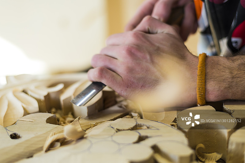 工作中的木匠图片素材