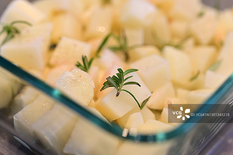 迷迭香土豆块图片素材