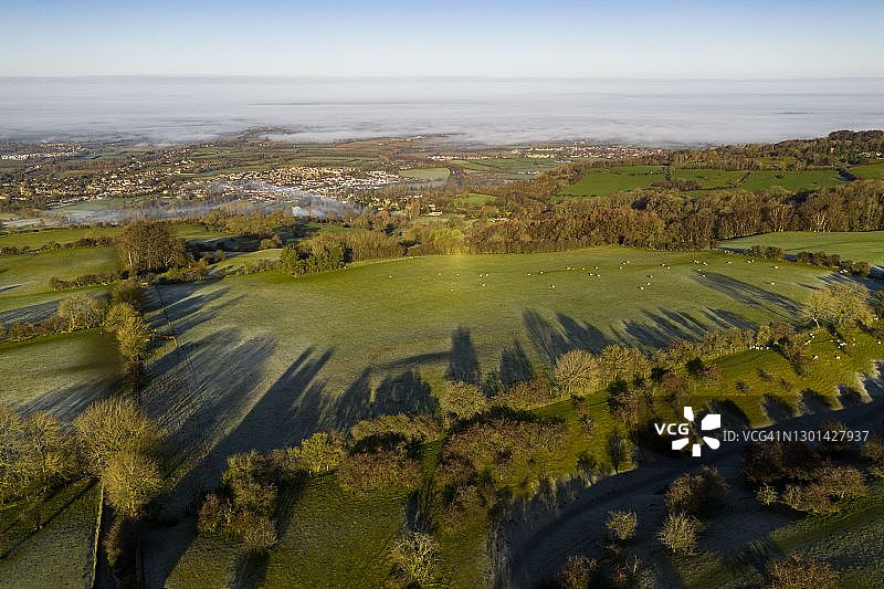 英格兰科茨沃尔德百老汇塔航拍图片素材