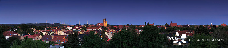 德国于特博格蓝色时刻全景图片素材