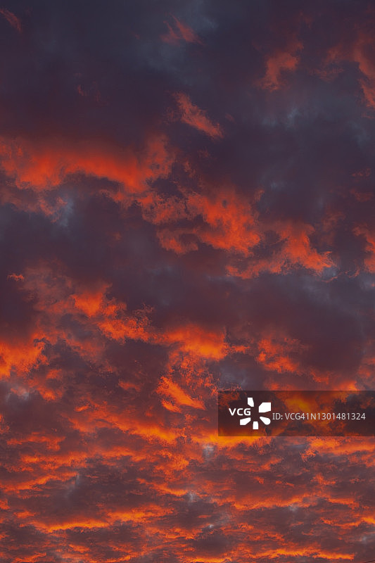 戏剧性的天空图片素材