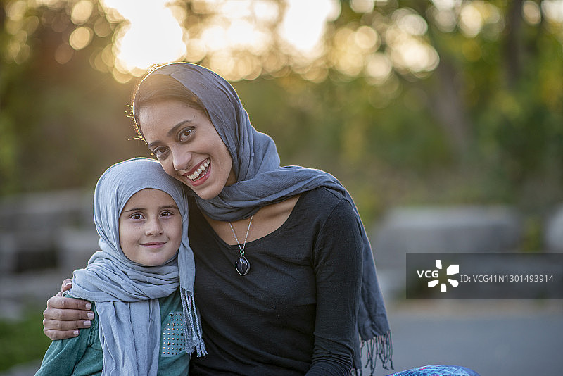 穆斯林母女图片素材