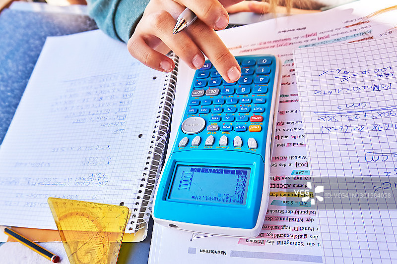 数学家庭作业图片素材