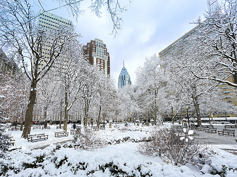 费城里滕豪斯广场雪景图片素材