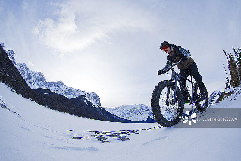 加拿大胖胎自行车图片素材