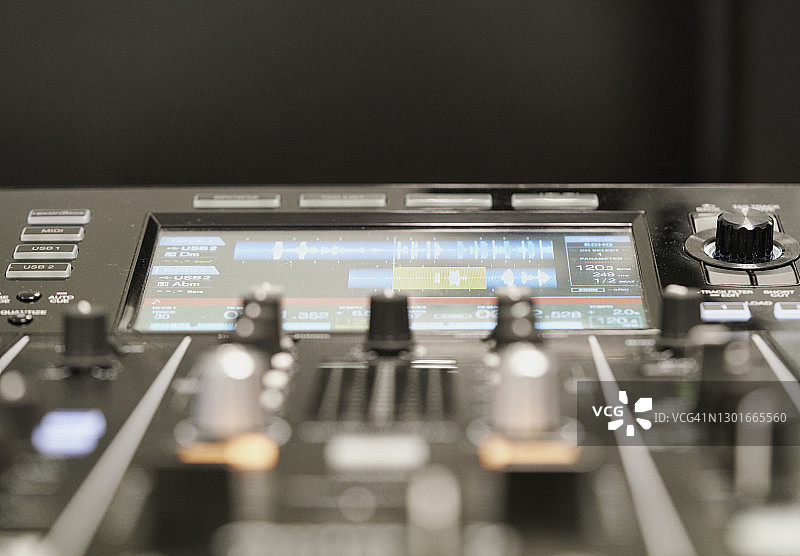 专业音频调音台图片素材