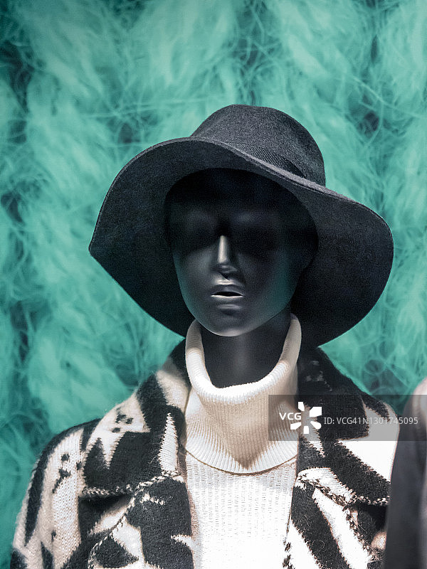 黑色女性人体模型图片素材