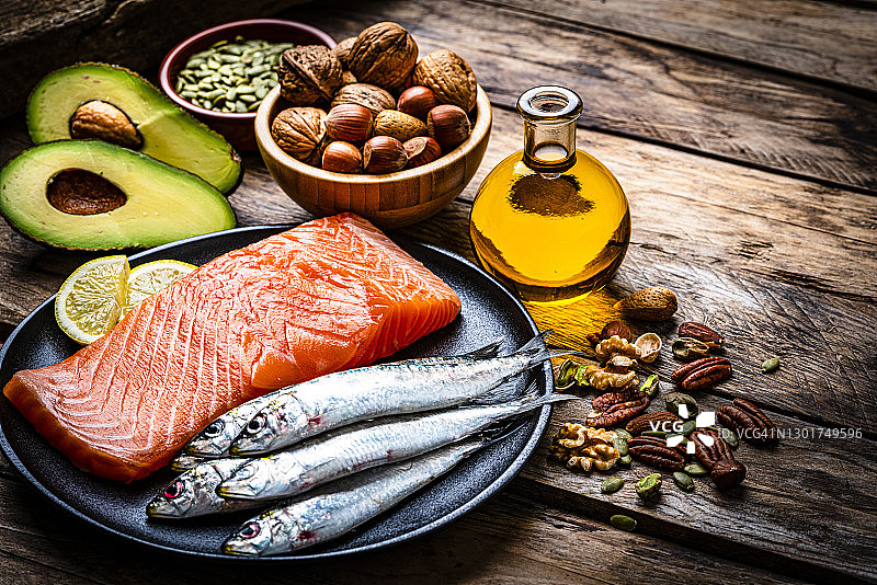 含有健康脂肪的食物图片素材