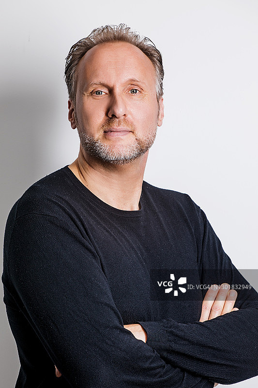 英俊男子肖像图片素材