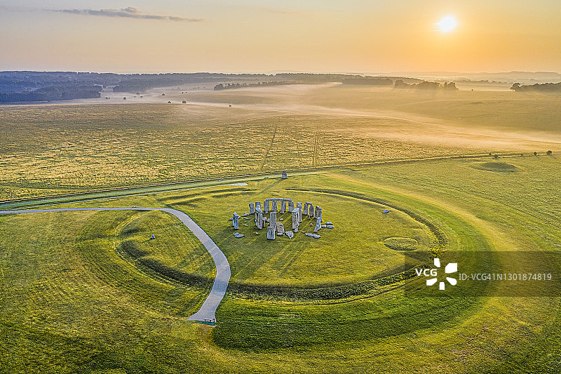 巨石阵，联合国教科文组织世界遗产，索尔兹伯里平原，威尔特郡，英格兰，英国，欧洲图片素材