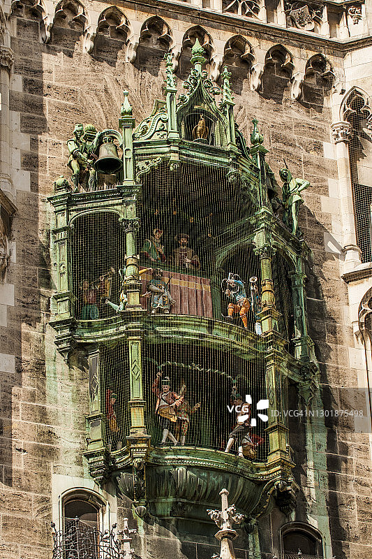 德国巴伐利亚慕尼黑玛丽亚广场的新市政厅图片素材