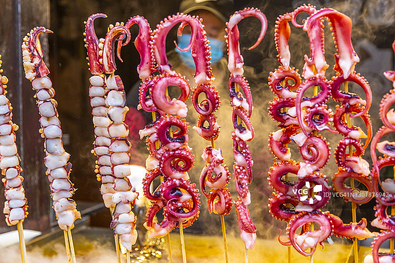 中国重庆磁器口古镇的当地美食展示图片素材