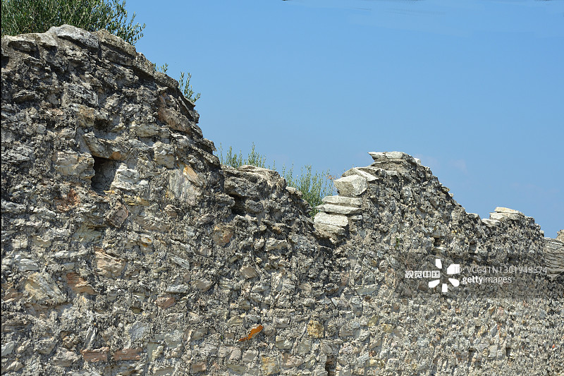 意大利锡尔苗内卡图卢斯石窟图片素材