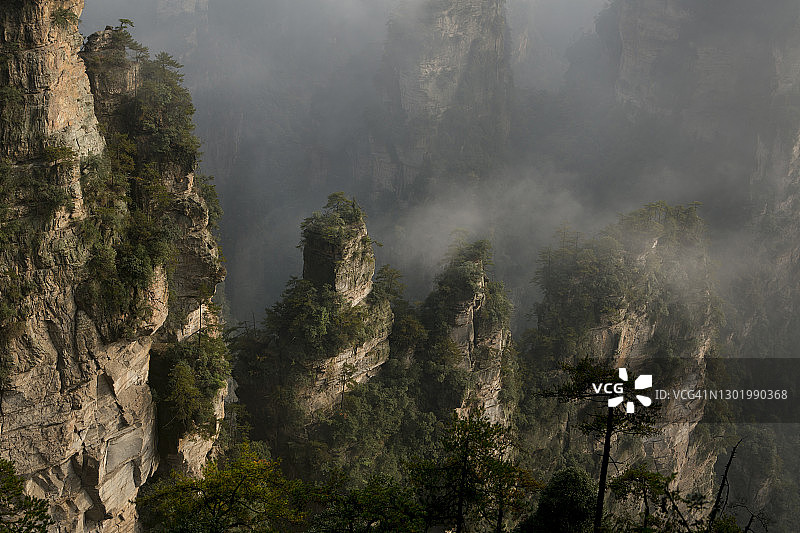 张家界山脉图片素材