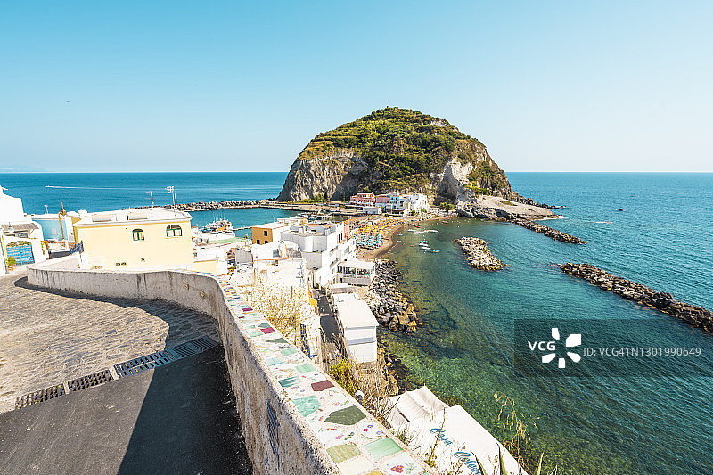 意大利那不勒斯湾伊斯基亚岛风光图片素材