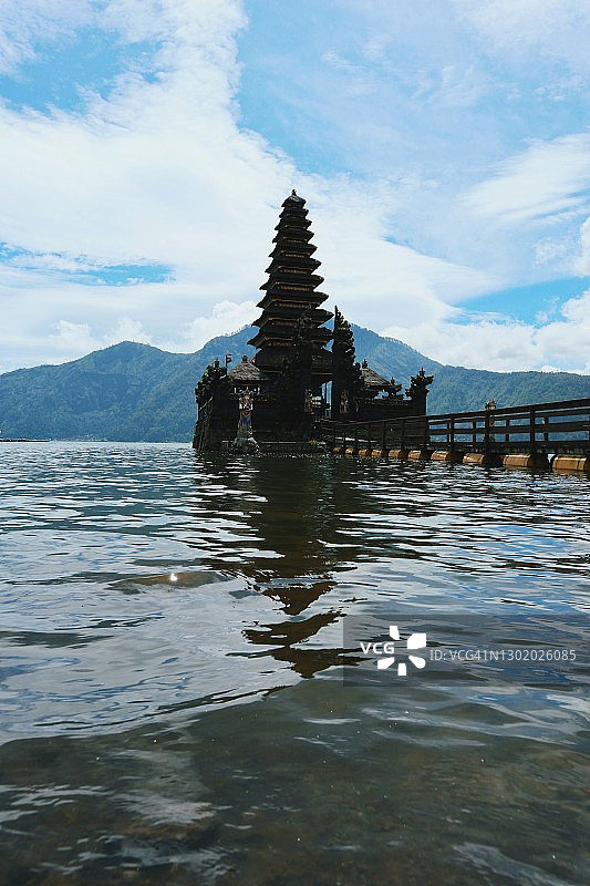 巴图尔湖图片素材