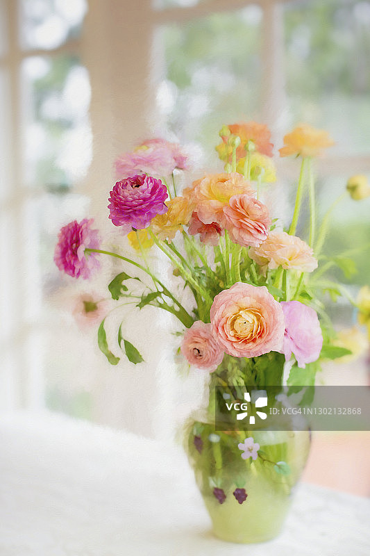 绘画风格的春日清晨毛茛花束图片素材