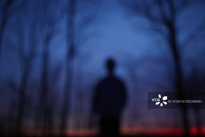 男人轮廓剪影图片素材