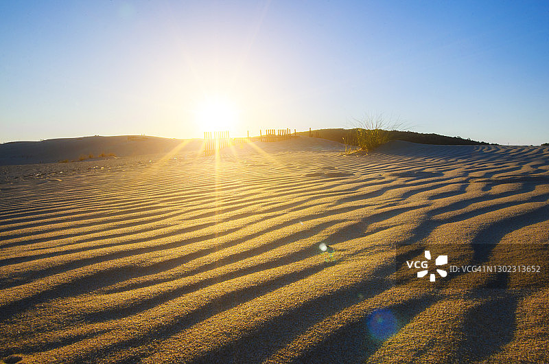 西班牙加的斯的日落图片素材