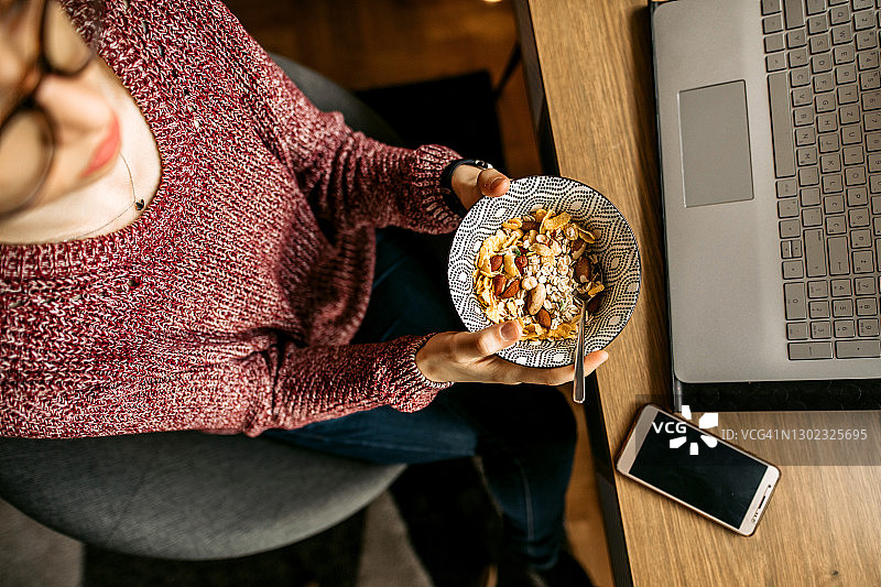 健康的工作日开始图片素材