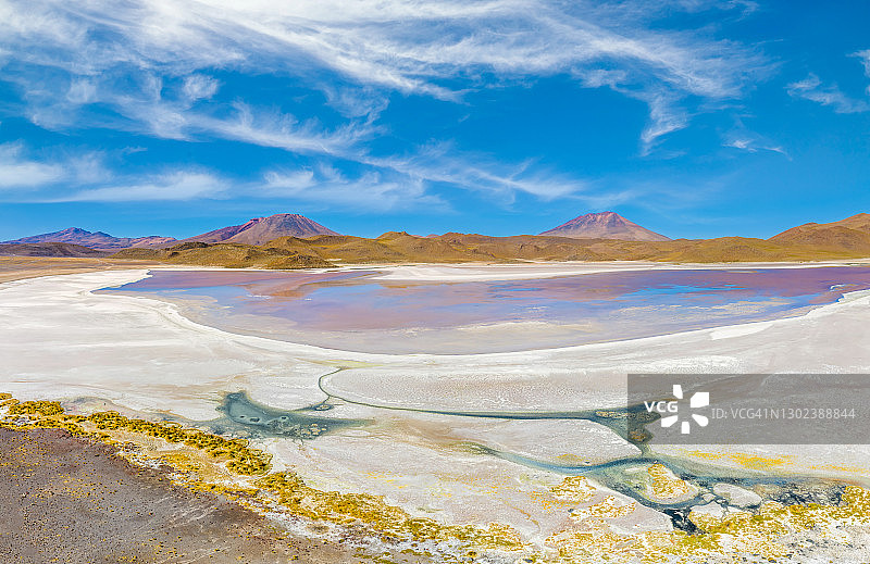 玻利维亚Altiplano高原 Laguna Charcota盐湖航拍图片素材