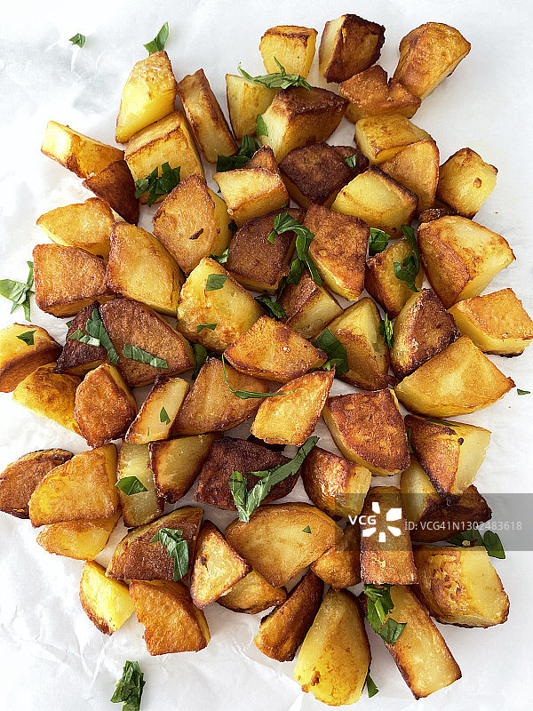 欧芹烤土豆图片素材