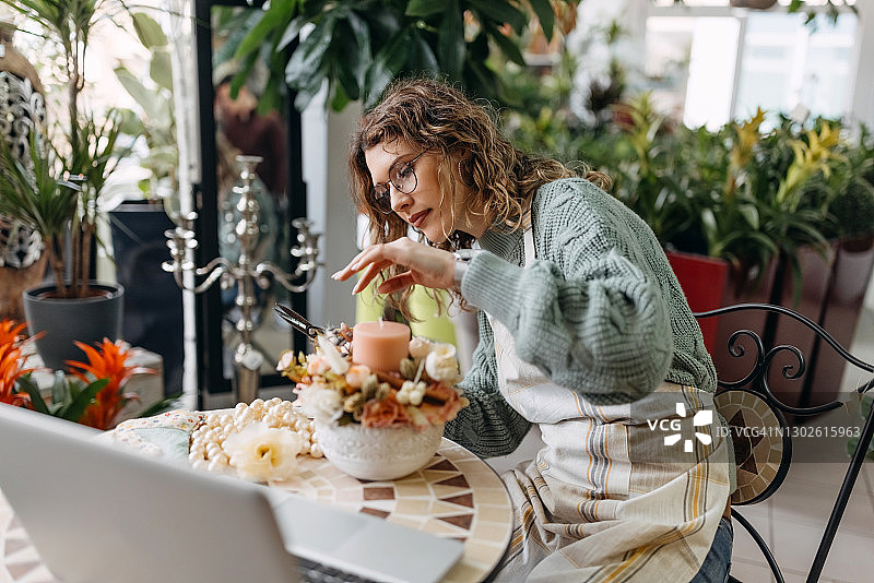 我在网上销售商品图片素材