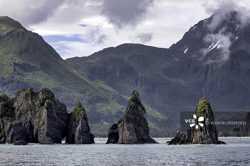 阿拉斯加凯奈峡湾国家公园壮观的海岸图片素材