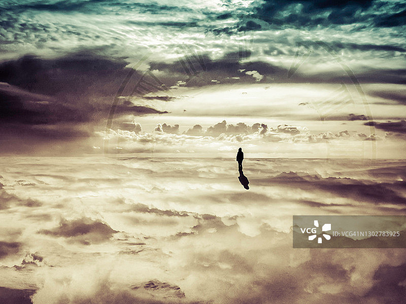 天空中的男人图片素材