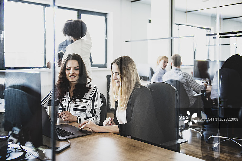 办公室工作日图片素材