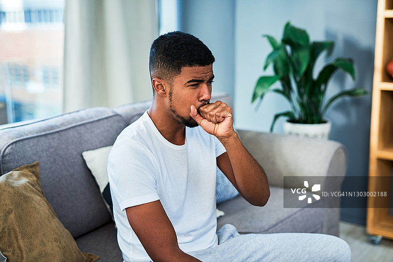 咳嗽时疼痛加剧图片素材