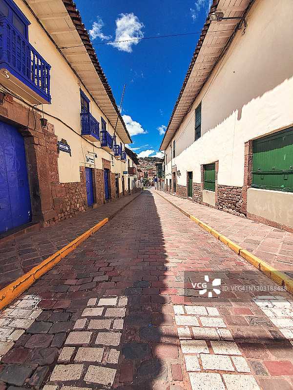 冠状病毒爆发封锁期间秘鲁库斯科空荡荡的街道图片素材