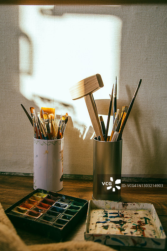 画笔特写：艺术家工具图片素材