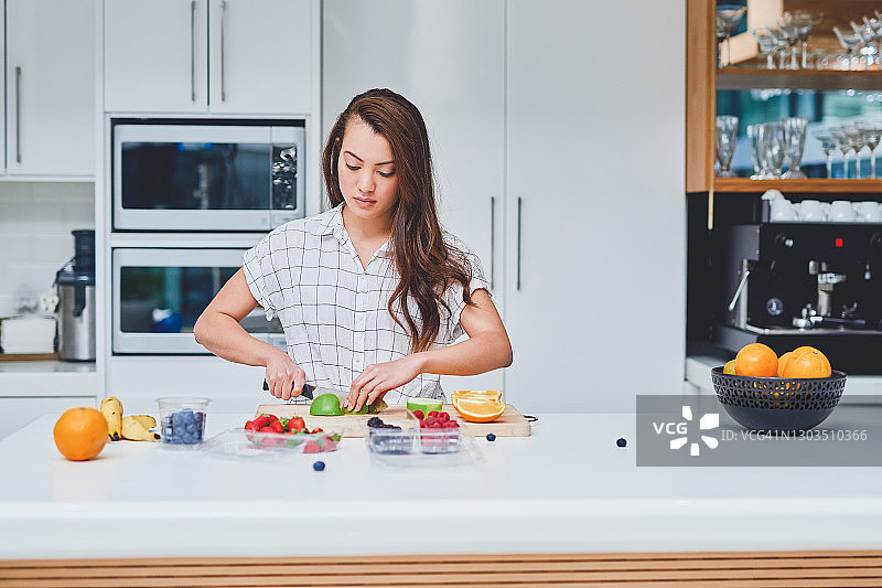 补充每日新鲜维生素图片素材