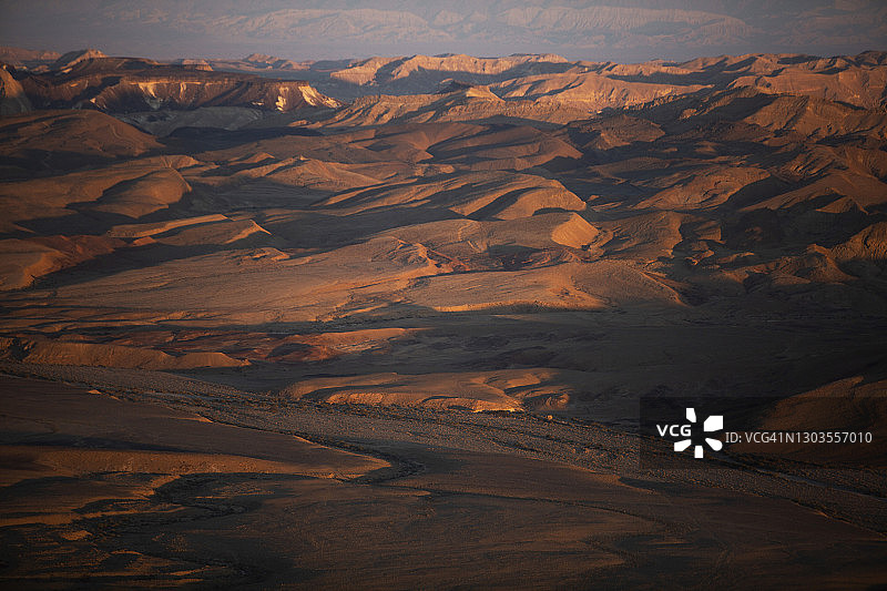 以色列拉蒙火山口图片素材