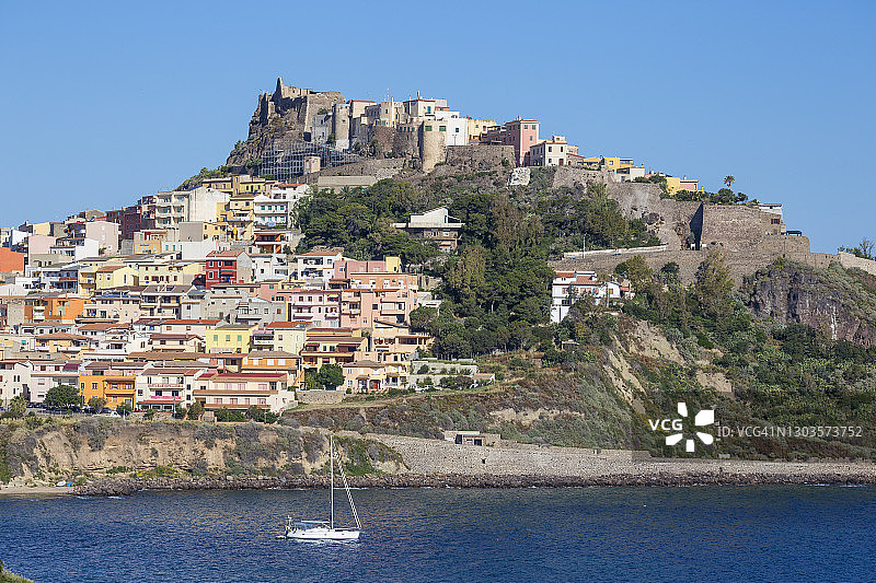 意大利撒丁岛卡斯特尔萨尔多古城堡风光图片素材