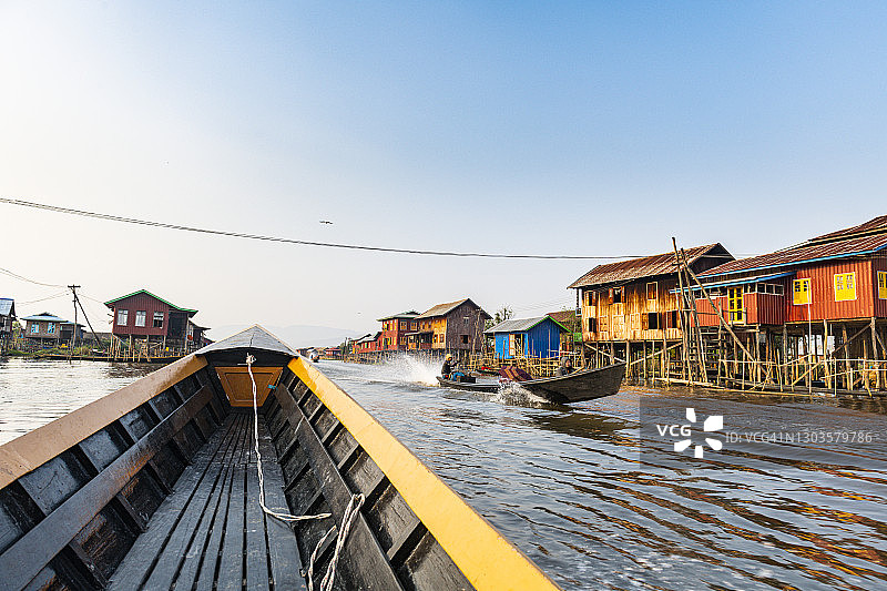 缅甸掸邦茵莱湖楠潘高脚村庄，亚洲图片素材