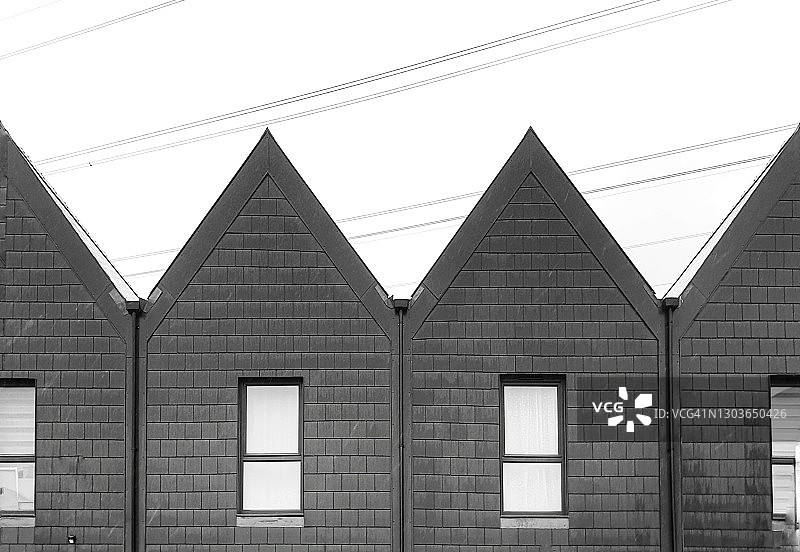 带尖屋顶的房屋图片素材