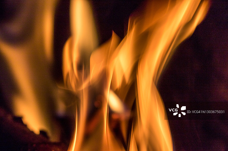 模糊火焰的特写图片素材