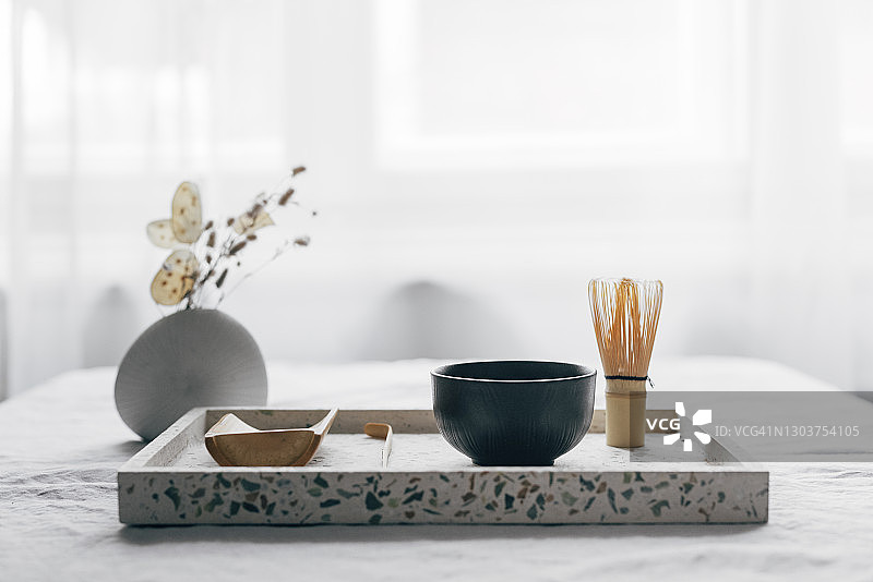 制作茶：传统抹茶静物图片素材