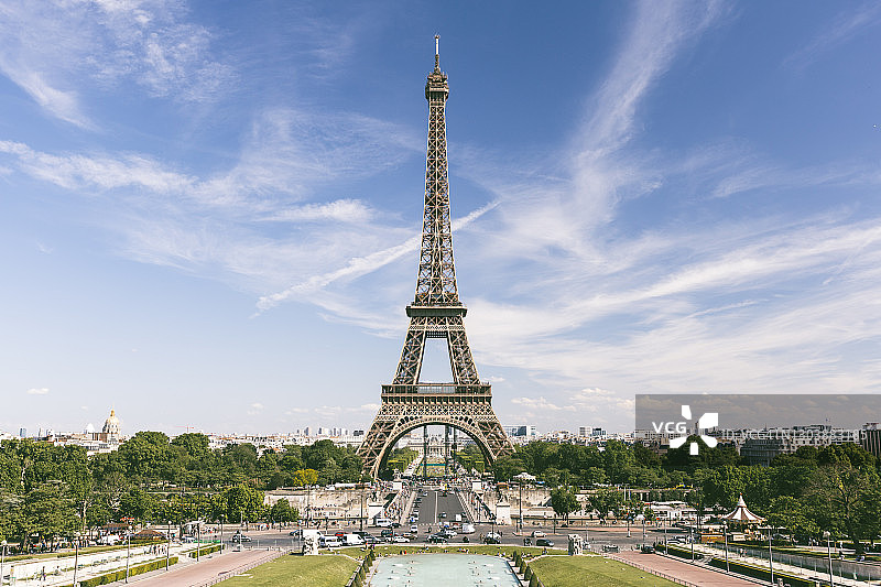 法国巴黎特罗卡德罗花园与埃菲尔铁塔图片素材
